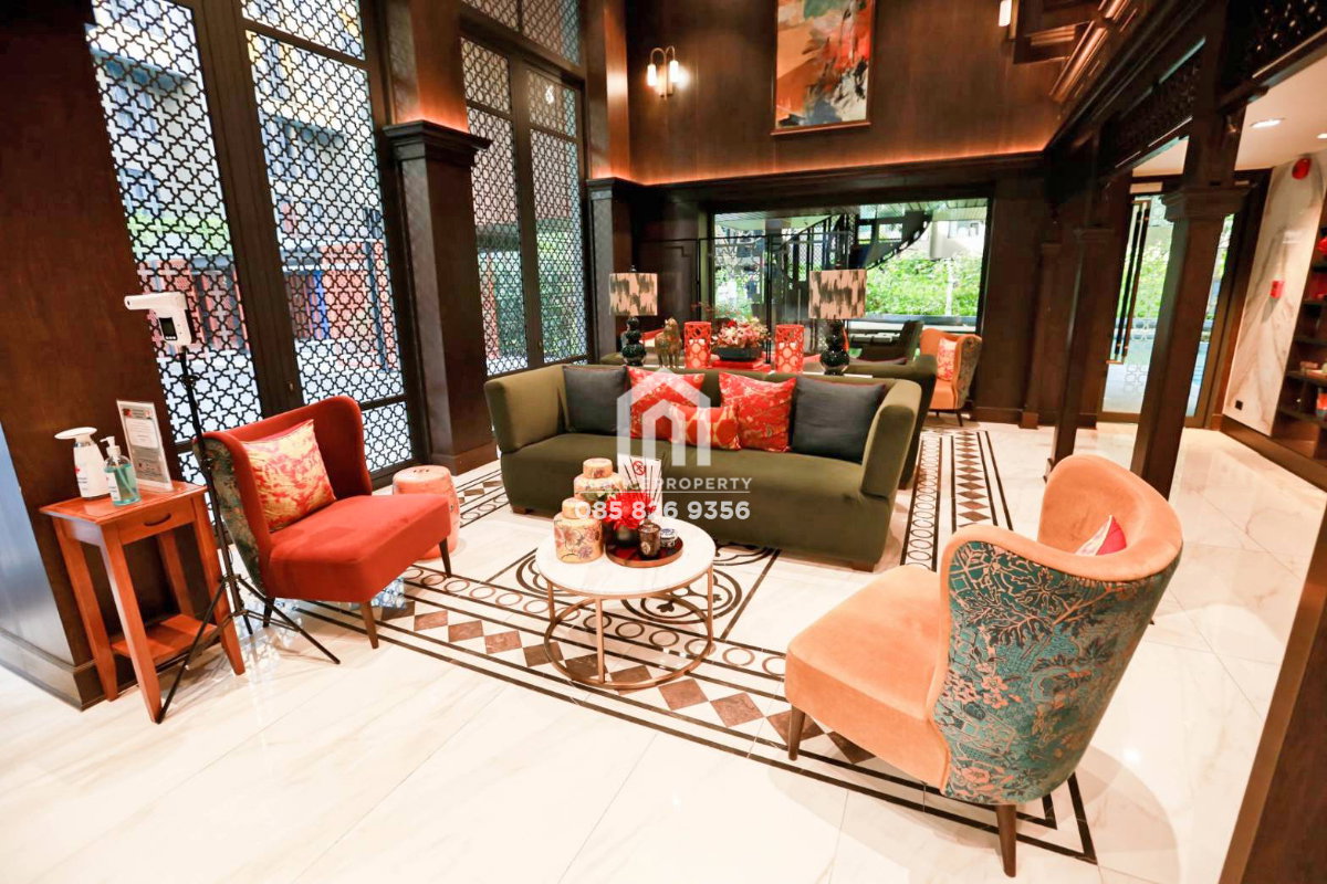 picture Condo For sale The Base Central - 8/9
