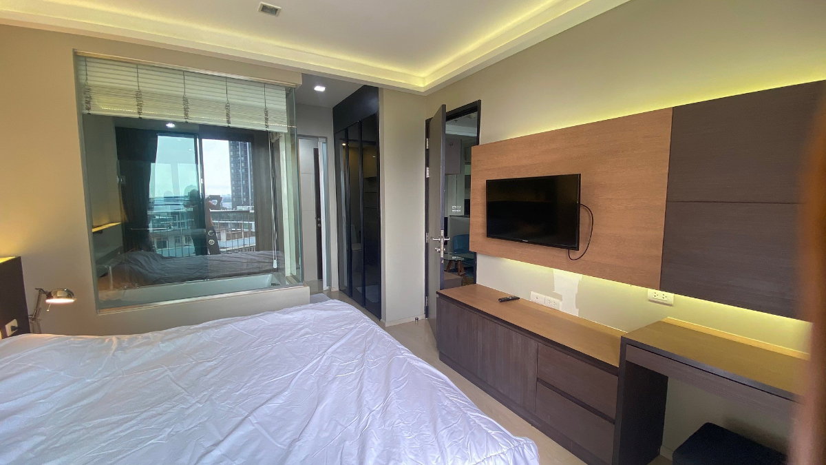 รูป ให้เช่า คอนโด Rhythm Sukhumvit 44/1 ริทึ่ม สุขุมวิท 44/1 1 ห้องนอน 45 ตร.ม. ชั้น 9 เฟอร์ครบ มีอ่างอาบน้ำ ติด BTS พระโขนง 28,000 บาท/เดือน ว่าง 26 ต.ค. - รูปที่ 4/10