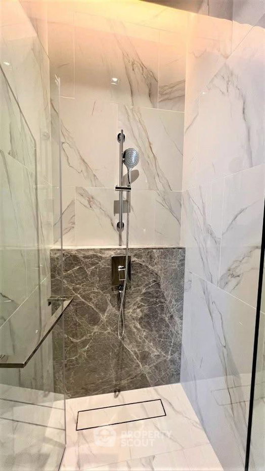 picture 2-BR Condo at The Reserve Sathorn near BTS Sala Daeng (ID 3438323) - 16/17