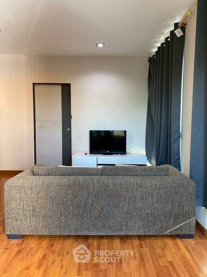 picture 2-BR Condo at One Plus Jed Yod 1 & 2 in Chang Phueak (ID 3441457) - 5/10