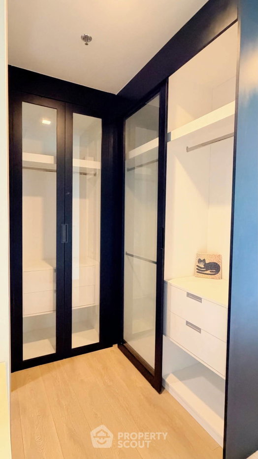 รูป คอนโด 2-ห้องนอน ที่ คอนโด โนเบิล อราวน์ สุขุมวิท 33 ใกล้ BTS พร้อมพงษ์ (ID 3436801) - รูปที่ 13/23