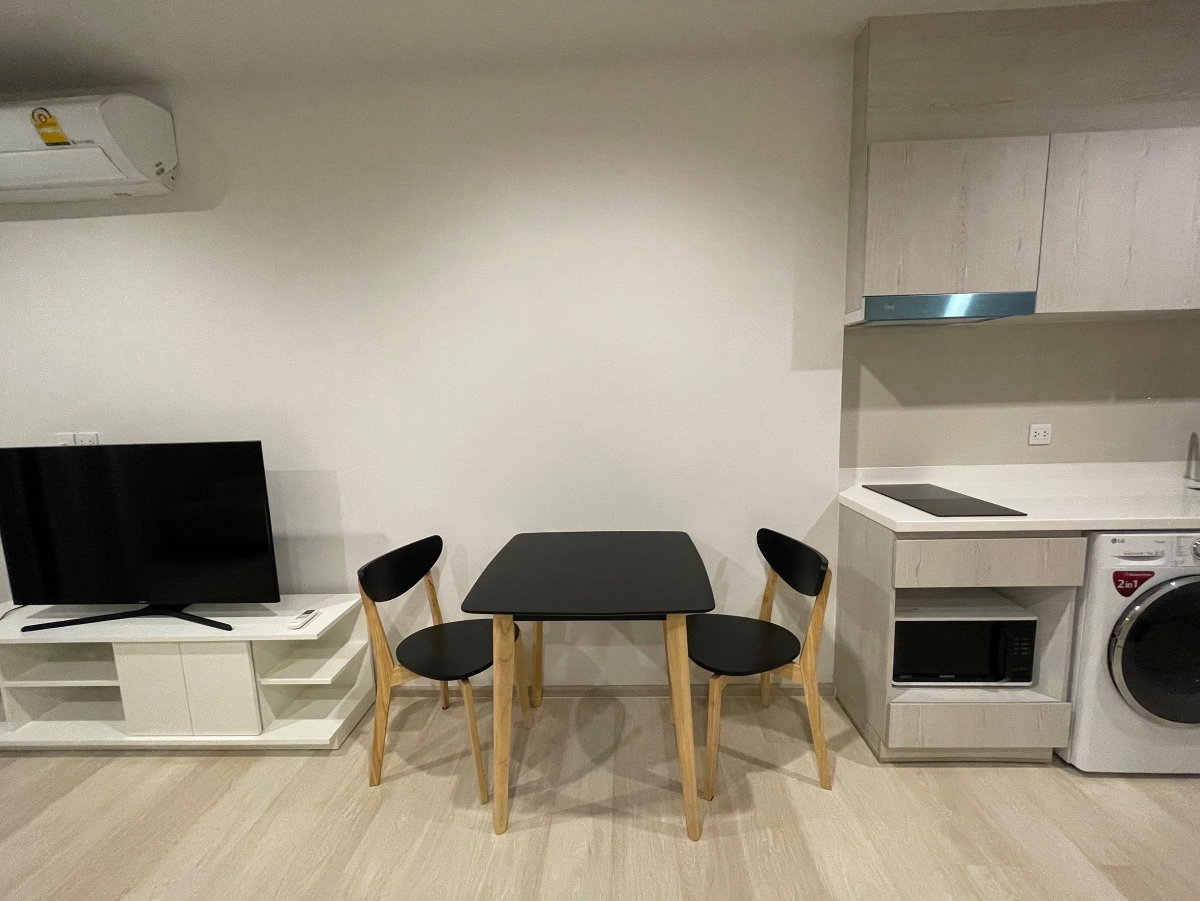 picture 🏢 Life One Wireless for rent, studio room - 6/10