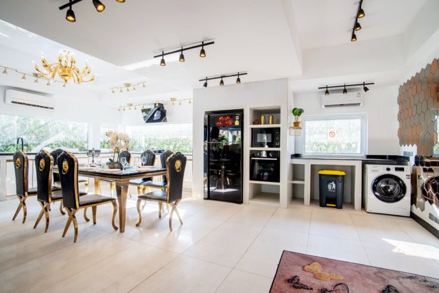 รูป ART Pool Villa Pattaya 8 ห้องนอน - รูปที่ 36/66