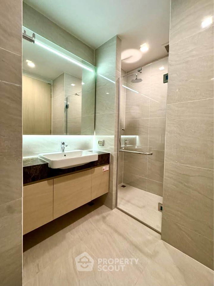 picture 2-BR Condo At Noble State 39 Near BTS Phrom Phong (ID 3435557) - 9/9