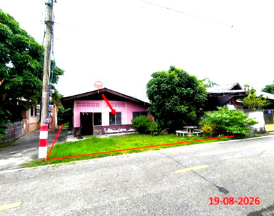 บ้านเดี่ยว ลำพูน : บ้านเดี่ยว 160.6 ตร.วา ป่าซาง ลำพูน 1.2M