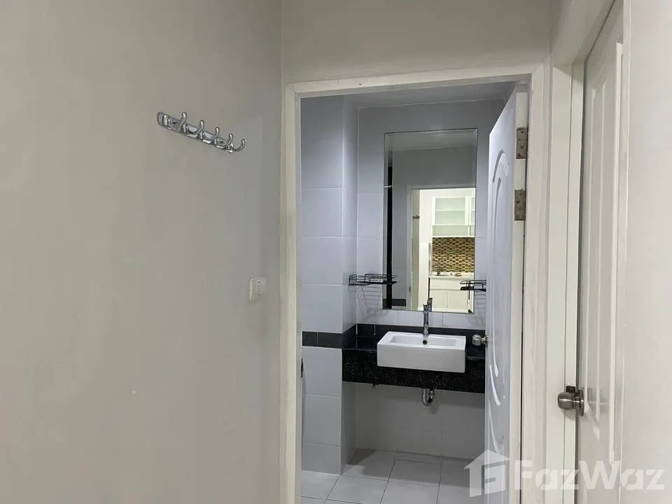picture ✨ A space Asoke-Ratchada : Pool view room for rent 🤩 6881061 - 16/17