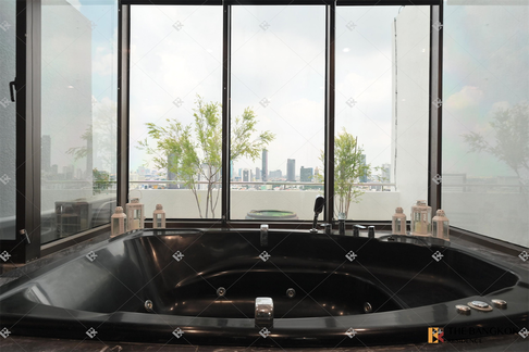 Supalai Place Sukhumvit 39