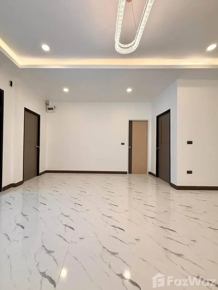 picture Cozy 2-Bedroom Single-Storey Detached House Near Town 4.99MB 6884802 - 19/26