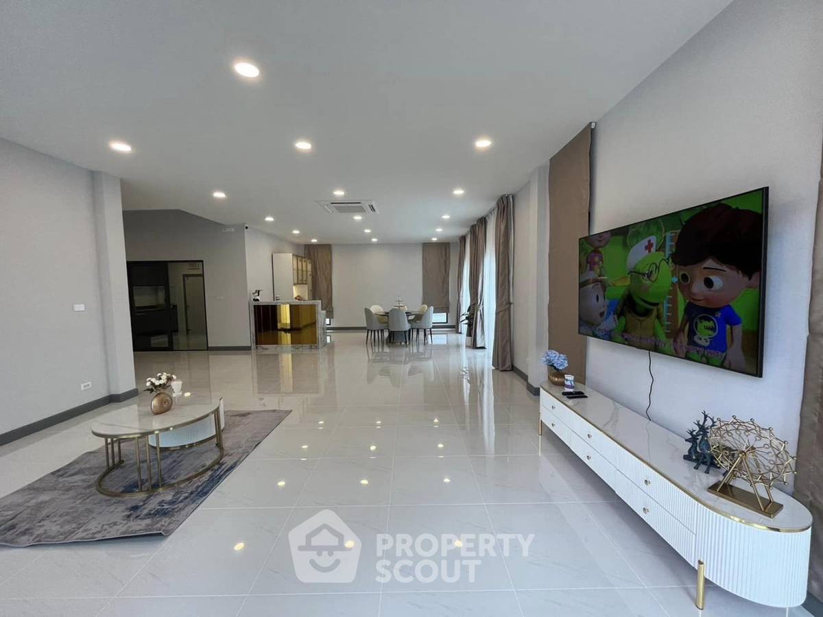 รูป บ้านเดี่ยว 5 ห้องนอน ขนาด 416 ตร.ม. The City Bangna 3 (ID 3443451) - รูปที่ 1/12
