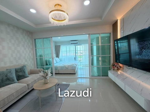 Newly Renovated 1-Bed Condo at Pattaya Plaza Condotel