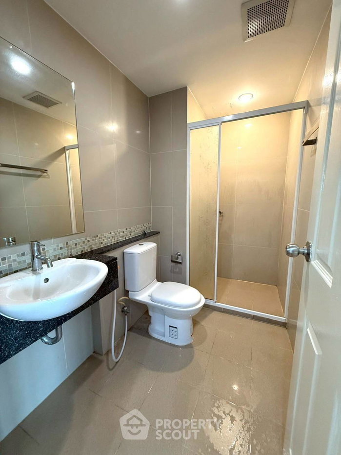 รูป คอนโด 1-ห้องนอน ที่ เดอะ นิช ตากสิน ใกล้ BTS วงเวียนใหญ่ (ID 2216934) - รูปที่ 6/8