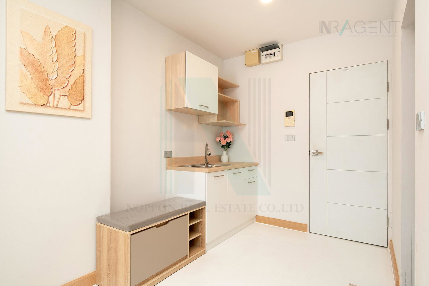 รูป ขายคอนโด แอร์ลิงค์ เรสซิเดนซ์ อาคาร 3 ชั้น 2 1 ห้องนอน ขนาด 29 ตรม ใกล้ โรงเรียนสารสาสน์วิเทศร่มเกล้า - รูปที่ 7/8