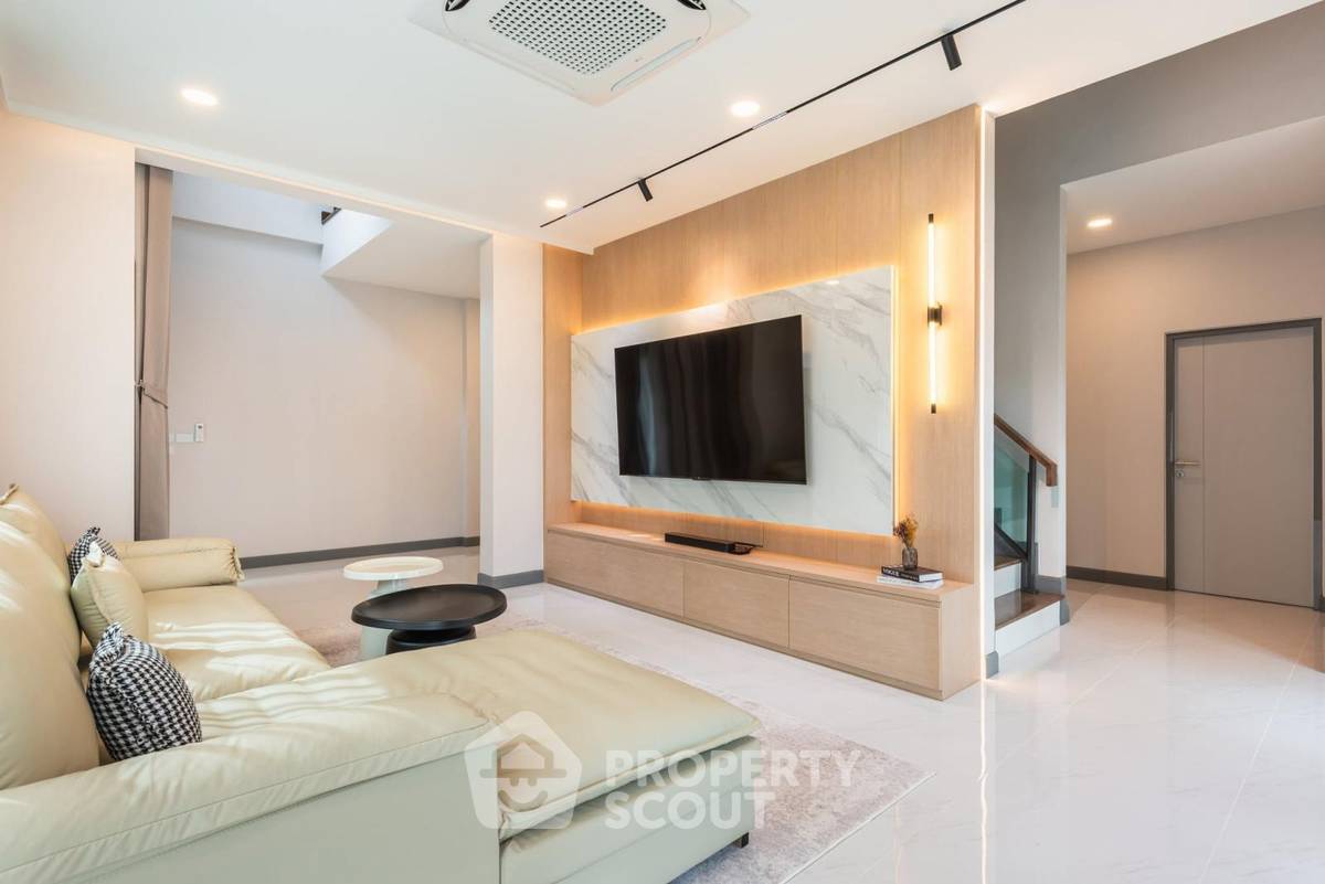 รูป บ้าน 4-ห้องนอน ที่ เดอะ ซิตี้ บางนา 3 ใน บางแก้ว (ID 3443413) - รูปที่ 3/12