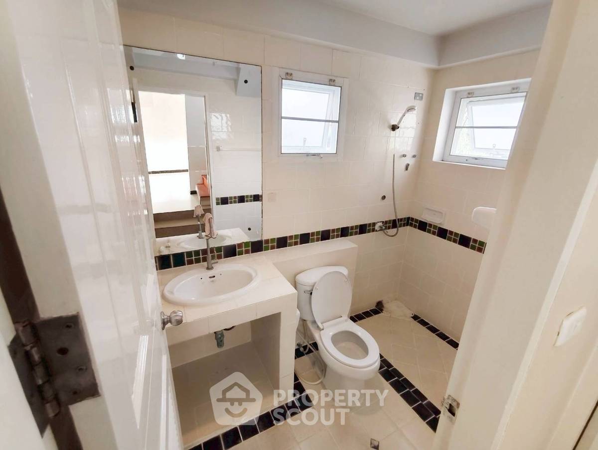 รูป บ้าน 3 ห้องนอน สำหรับขายในโครงการ Pharinyada ChaemChan ย่านนวมินทร์ (ID 3444830) - รูปที่ 4/16