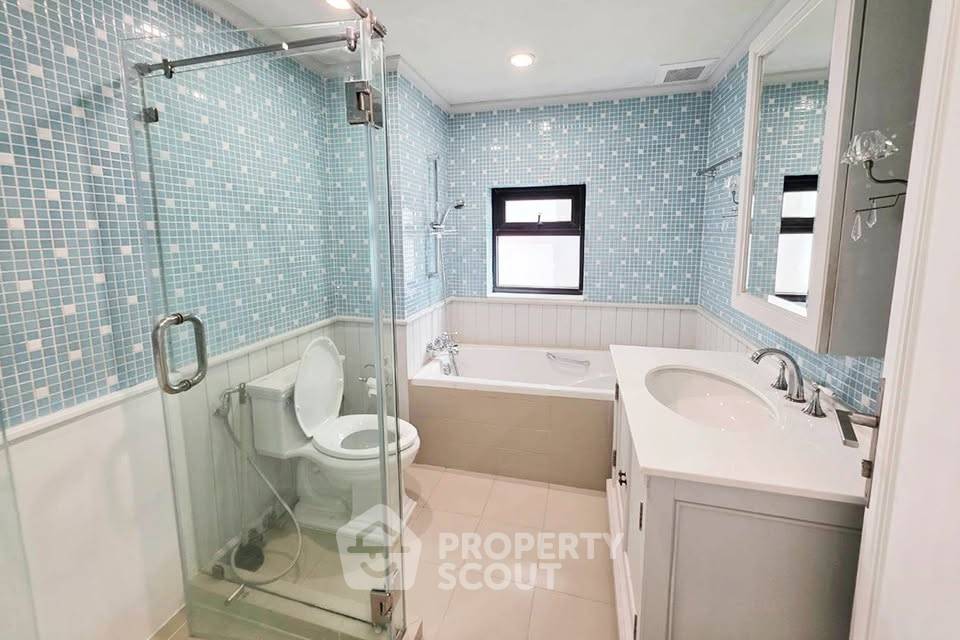 picture 19th-Floor 2-BR At Baan Piya Sathorn Near MRT Silom (ID 3445717) - 7/8