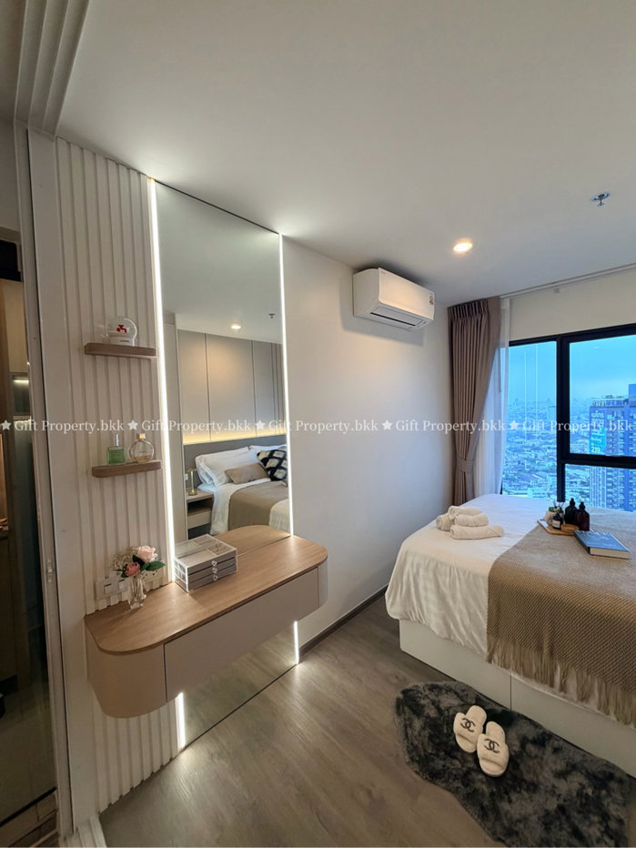 รูป 🏡 คอนโดรีเจ้นท์โฮม วุฒากาศ 🔥13,000 / เดือน🔥 🚆 BTS วุฒากาศ /ติดสถานี เดินได้เลย 📱ประตู Digital Door lock🧺มีเครื่องซักผ้า - รูปที่ 4/21
