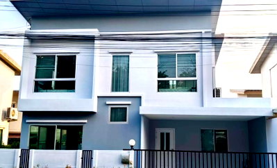 บ้านแฝดให้เช่า : บ้านแฝดให้เช่าศรีราชา Casa Grand สวนเสือ บรรยากาศน่าอยู่ สนใจนัดชมได้เลย
