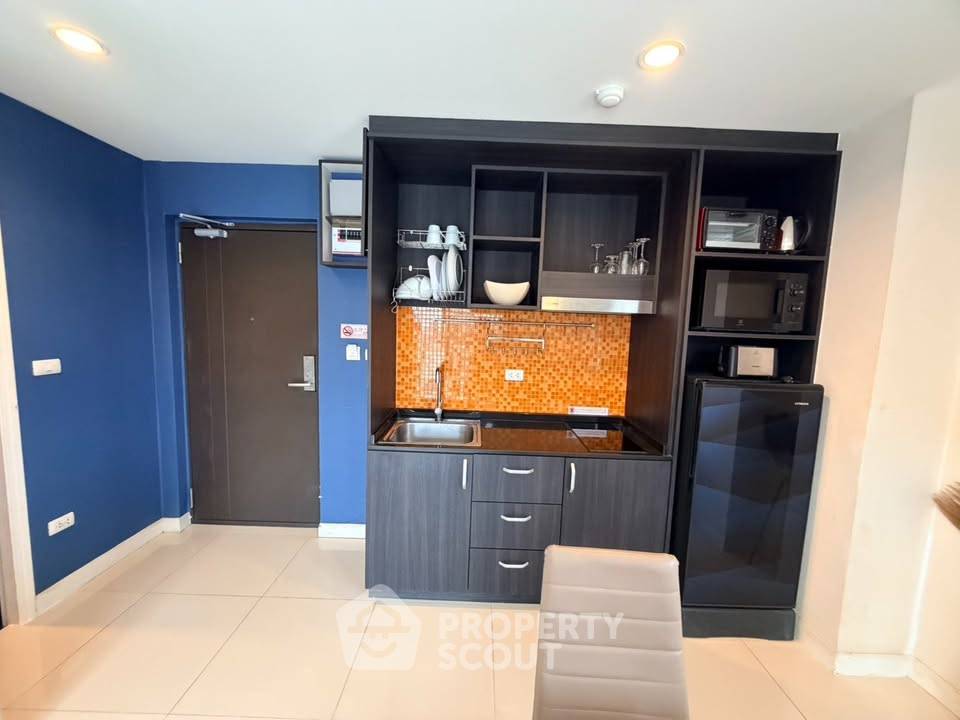 picture 1-BR Condo At New Nordic Club 2 In Phratamnak (ID 3442486) - 9/12
