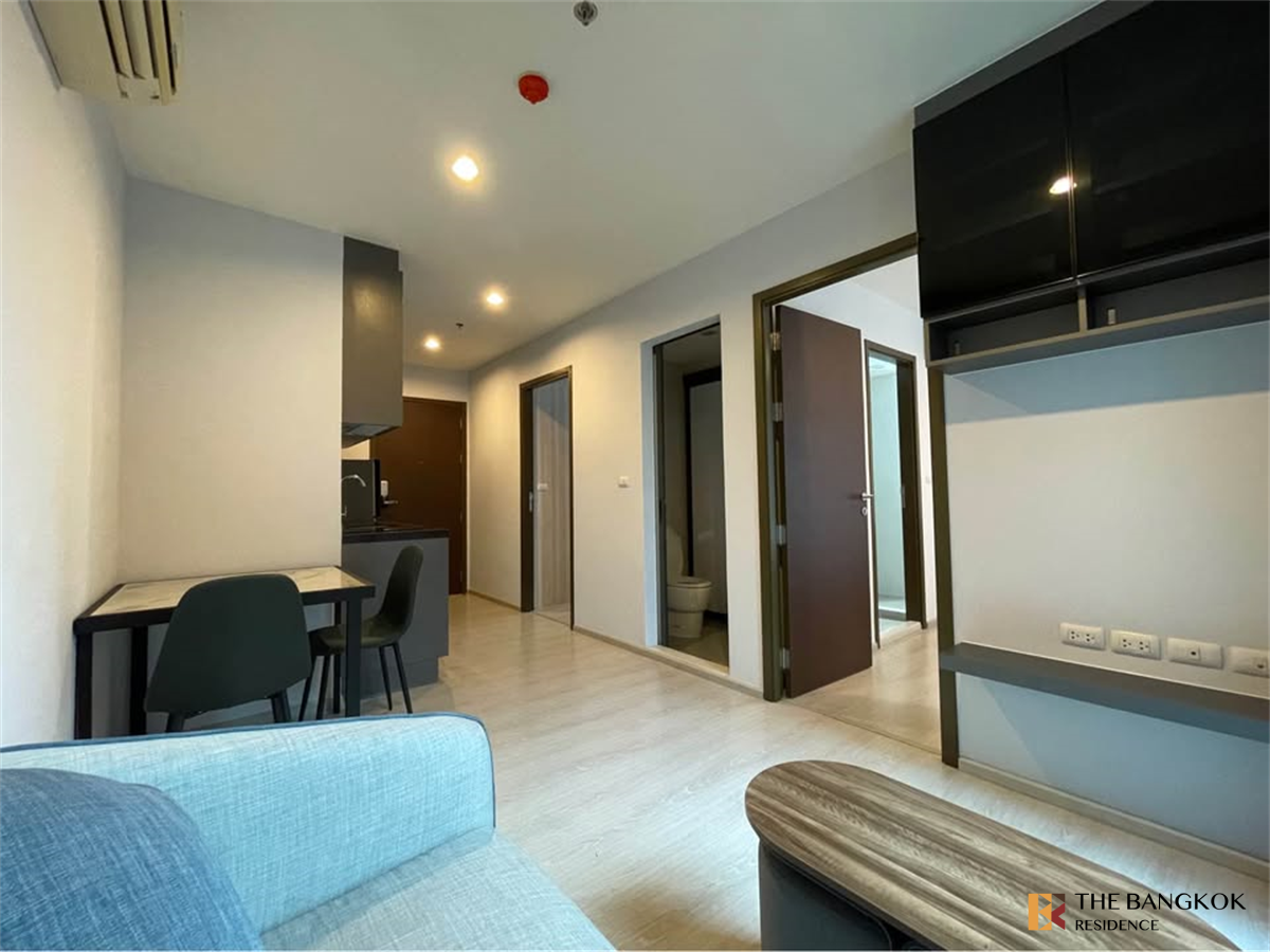 picture RHYTHM Asoke Surrounded by Facilities near MRT Rama 9 Station - 5/10