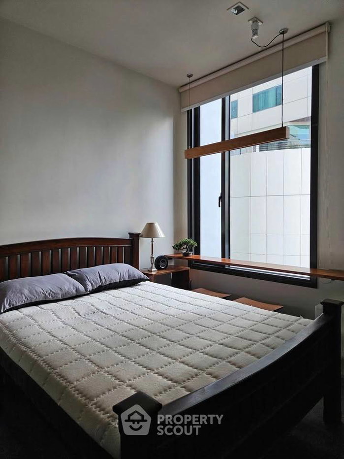 รูป ใกล้ MRT สุขุมวิท 200 เมตร 1 ห้องนอน The Edge Sukhumvit 23 (ID 3446223) - รูปที่ 7/8