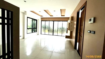 คอนโดมิเนียม 91.96 ตร.ม. ฉลอง มิราเคิล เลควิว เมืองภูเก็ต ภูเก็ต 8.5M