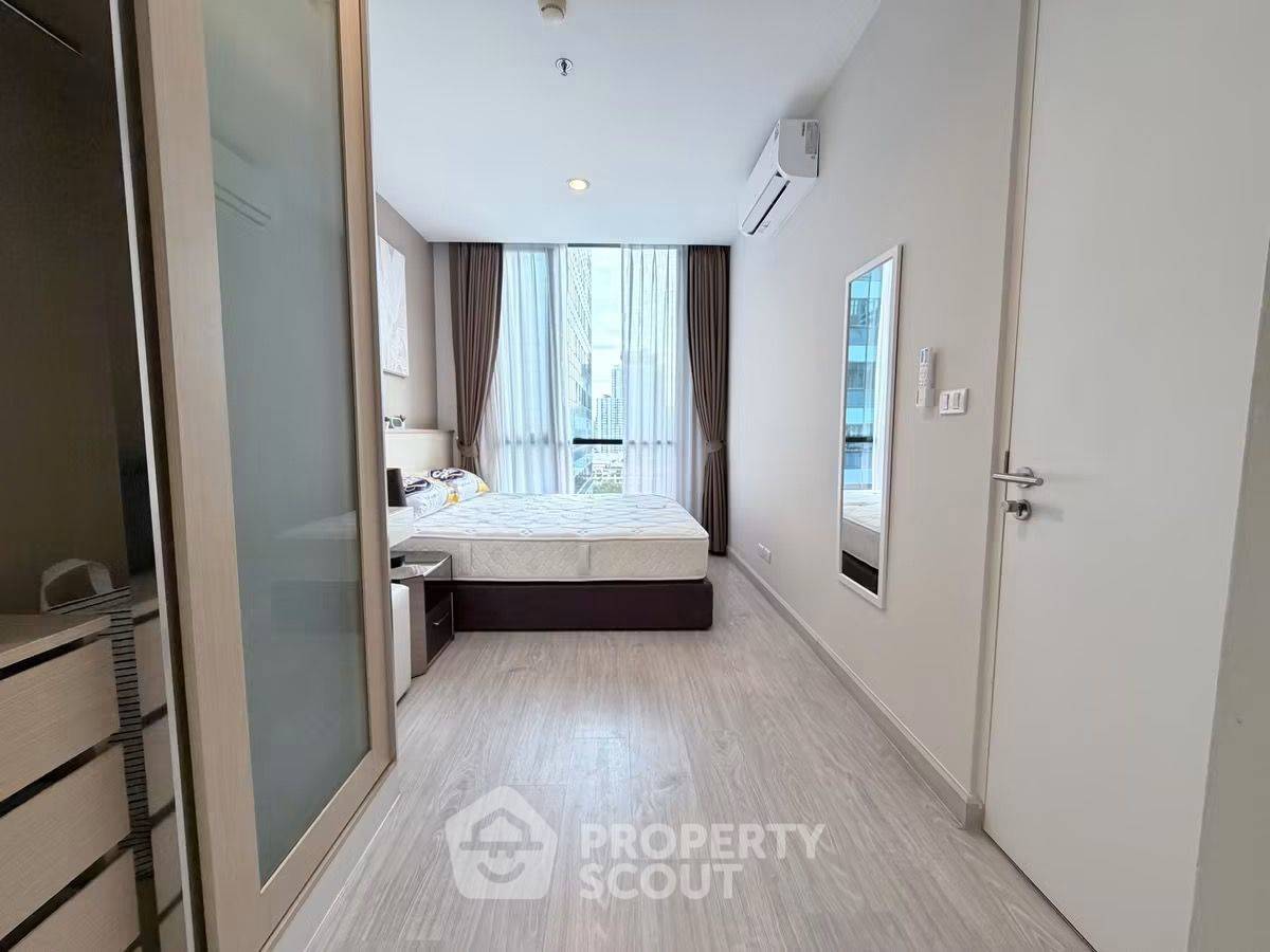 picture 1-BR Condo At Up Ekamai, 30 Sqm Near ARL Ramkhamhaeng (ID 3443732) - 7/11