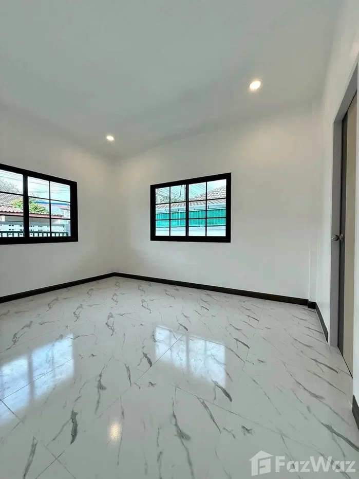 picture Cozy 2-Bedroom Single-Storey Detached House Near Town 4.99MB 6884802 - 12/26