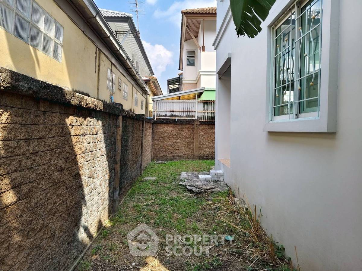 รูป บ้าน 3 ห้องนอน สำหรับขายในโครงการ Pharinyada ChaemChan ย่านนวมินทร์ (ID 3444830) - รูปที่ 13/16
