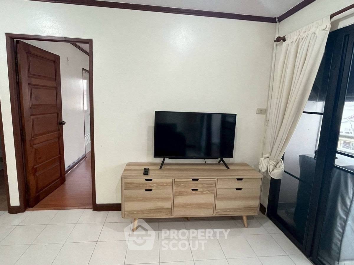 รูป คอนโด 3 ห้องนอนที่ Aree Place Sukhumvit 26 ใกล้ BTS พร้อมพงษ์ (ID 3445641) - รูปที่ 3/10
