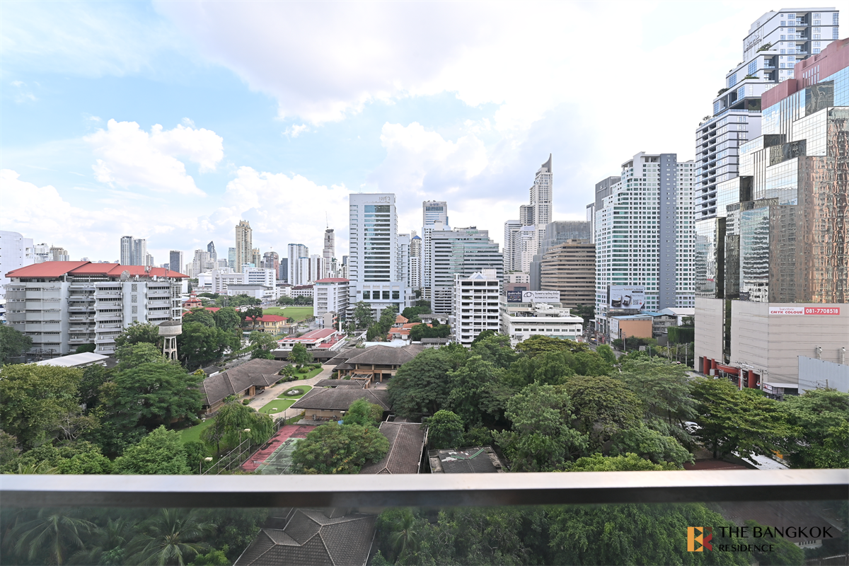 picture Fully Equipped Facilities THE ESSE at SINGHA COMPLEX near MRT Phetchaburi Station - 1/10