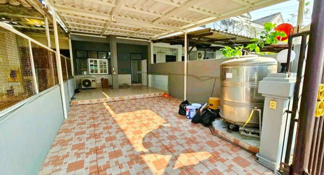 รูป MRTศรีอุดม 860 ม. ประวิทย์และเพื่อน อุดมสุข-สุขุมวิท ทาวน์เฮ้าส์ให้เช่า 2 ชั้น 3นอน 2 น้ำ ใกล้ปิงมาเช่ ปาร์ค อุดมสุข 120 ม 33 ตร.ว. - รูปที่ 2/8