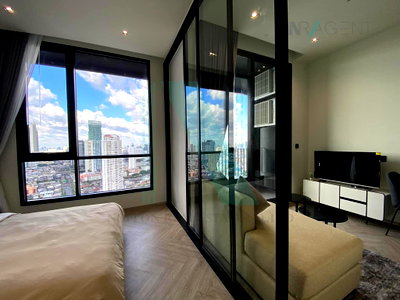 Condos for sale : For Sell Condo CHAPTER CHAROENNAKHORN-RIVERSIDE Building B, Floor 33,1 bed room, Room size 32 sqm