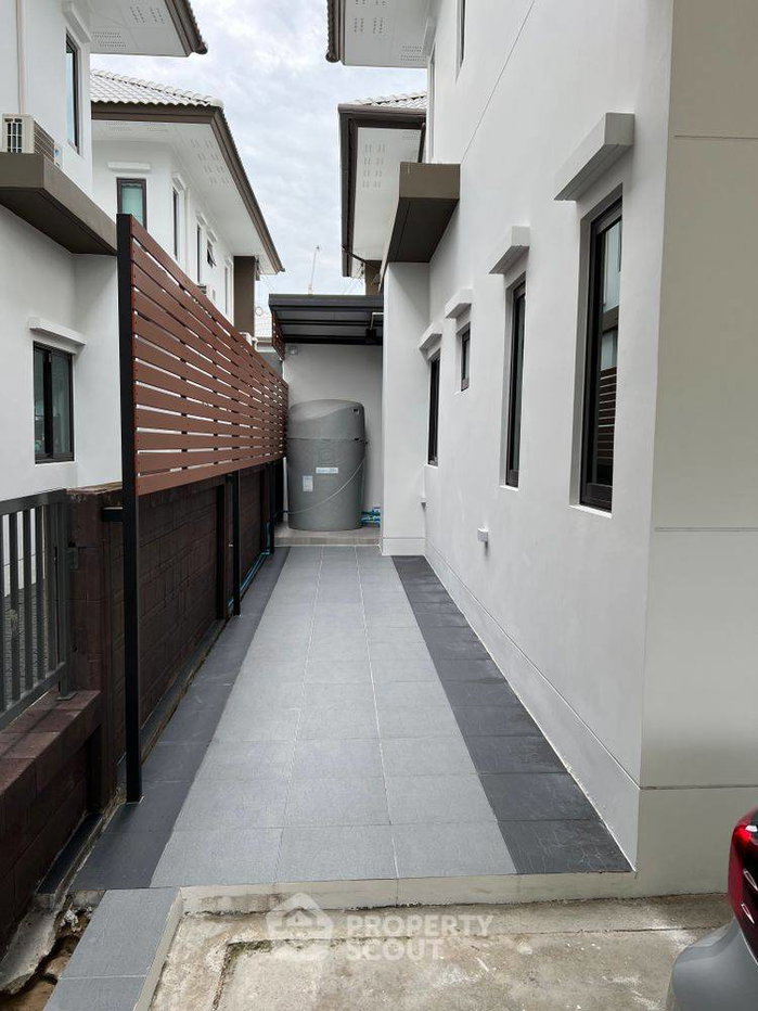 รูป บ้าน 4 ห้องนอน โครงการ H Cape Serene บางนา-สุขาภิบาล 2 ประเวศ (ID 3446601) - รูปที่ 19/20