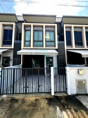 Townhouses for rent Samut Prakarn : For Rent 2-story Townhouse PLENO SUKHUMVIT - BANGNA 3 bedroom 2 bathroom