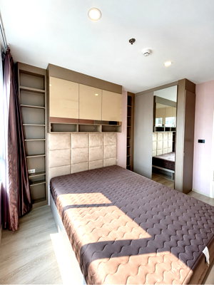 ขายคอนโด : 🔥 ขายคอนโด ELIO SATHORN–WUTTHAKAT ชั้น 19 วิวสระว่ายน้ำ เพียง 2.49 ล้าน!