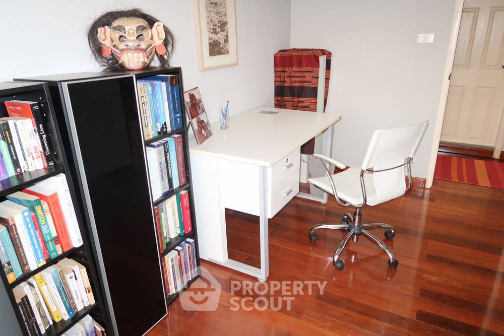 picture 2-BR Condo at Lumpini Ville Ramkhamhaeng 44 close to Ramkhamhaeng (ID 372587) - 10/11