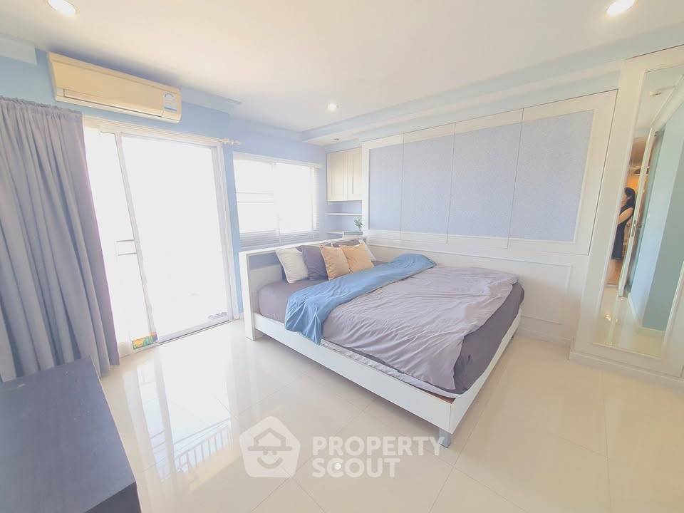 รูป คอนโด 2 ห้องนอน Sense of London ใกล้ BTS แบริ่ง ขาย (ID 3444804) - รูปที่ 21/33