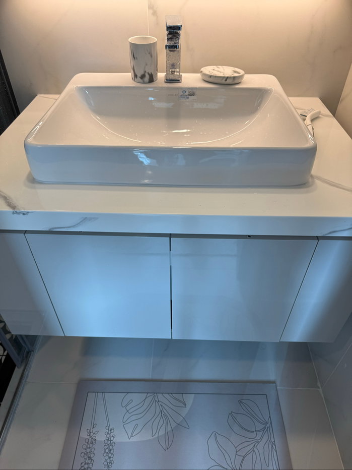 picture Privacy Room and Treat Allergy - 12/31