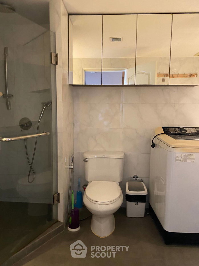 รูป คอนโด 1 ห้องนอน ชั้น 19 ขาย State Tower Condominium ใกล้ BTS สะพานตากสิน (ID 479953) - รูปที่ 9/11
