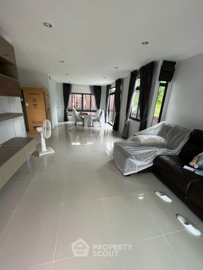 รูป บ้าน 4 ห้องนอน โครงการ H Cape Serene บางนา-สุขาภิบาล 2 ประเวศ (ID 3446601) - รูปที่ 14/20