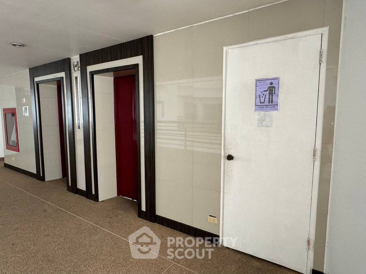 รูป คอนโด 2-ห้องนอน ที่ รามาฮาร์เบอร์วิว คอนโดมิเนียม ใน สุรศักดิ์ (ID 3445772) - รูปที่ 11/13