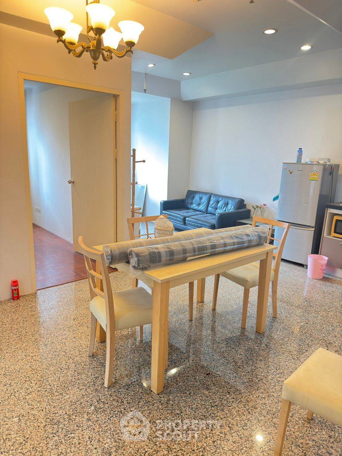 รูป คอนโดเลี้ยงสัตว์ได้ 2 ห้องนอน Wittayu Complex ใกล้ BTS เพลินจิต (ID 3403965) - รูปที่ 2/6