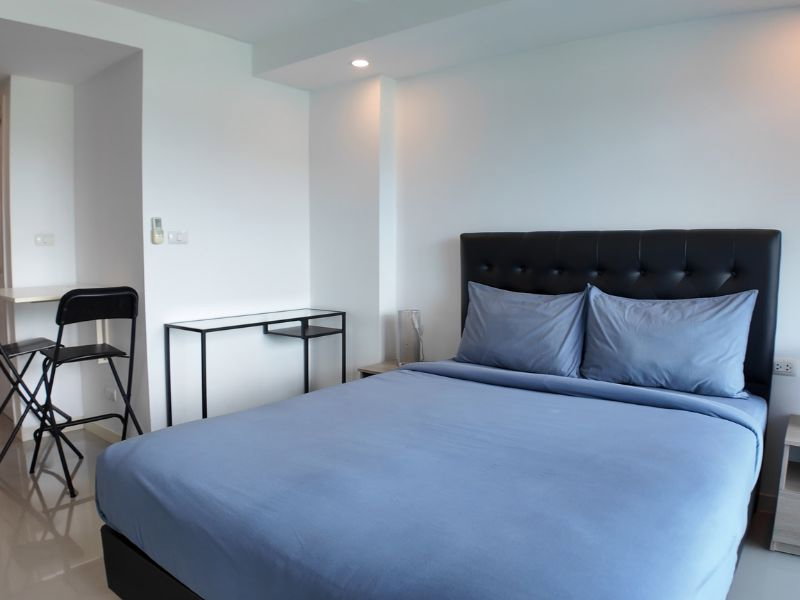 picture Studio Fully Furnished Condo in Bang Saray - 3/6