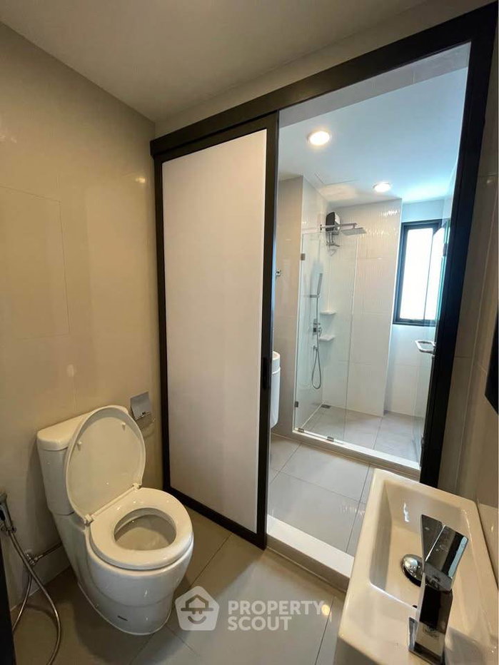 รูป คอนโด 2-ห้องนอน ที่ ริทึ่ม อโศก ใกล้ MRT พระราม 9 (ID 3445430) - รูปที่ 12/15