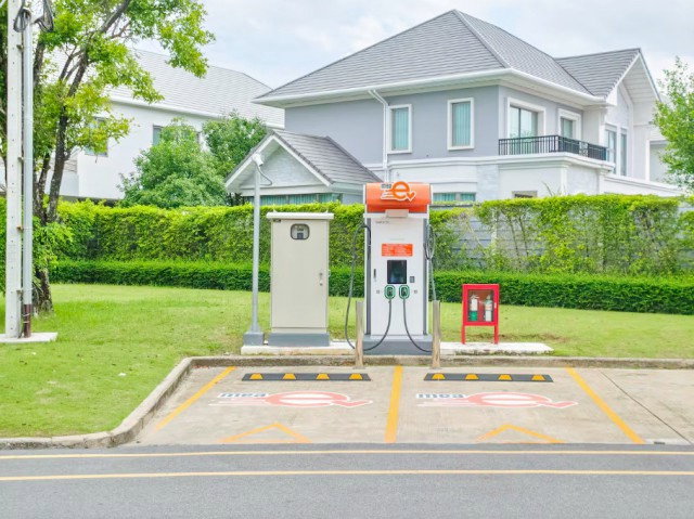 รูป Robinson ลาดกระบัง 1กม.สุขุมวิท 77 บ้านเดี่ยว 2ชั้น 4 นอน 3 น้ำ ดีไซน์ทันสมัย ขนาดที่ดิน 54ตร.ว.จัดเต็มเฟอร์ฯ เหมาะสำหรับอยู่อาศัย โฮมออฟฟิศ - รูปที่ 7/7