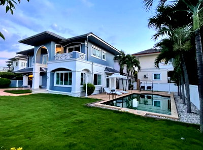 Houses for rent Thepanya Hospital : 
​🏡 2-Story Pool Villa  Sansai Near Meta Mall Central Festival Chiang Mai