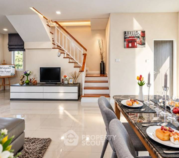 picture 3-BR House in Sam Wa Tawan Tok (ID 3446615) - 4/4