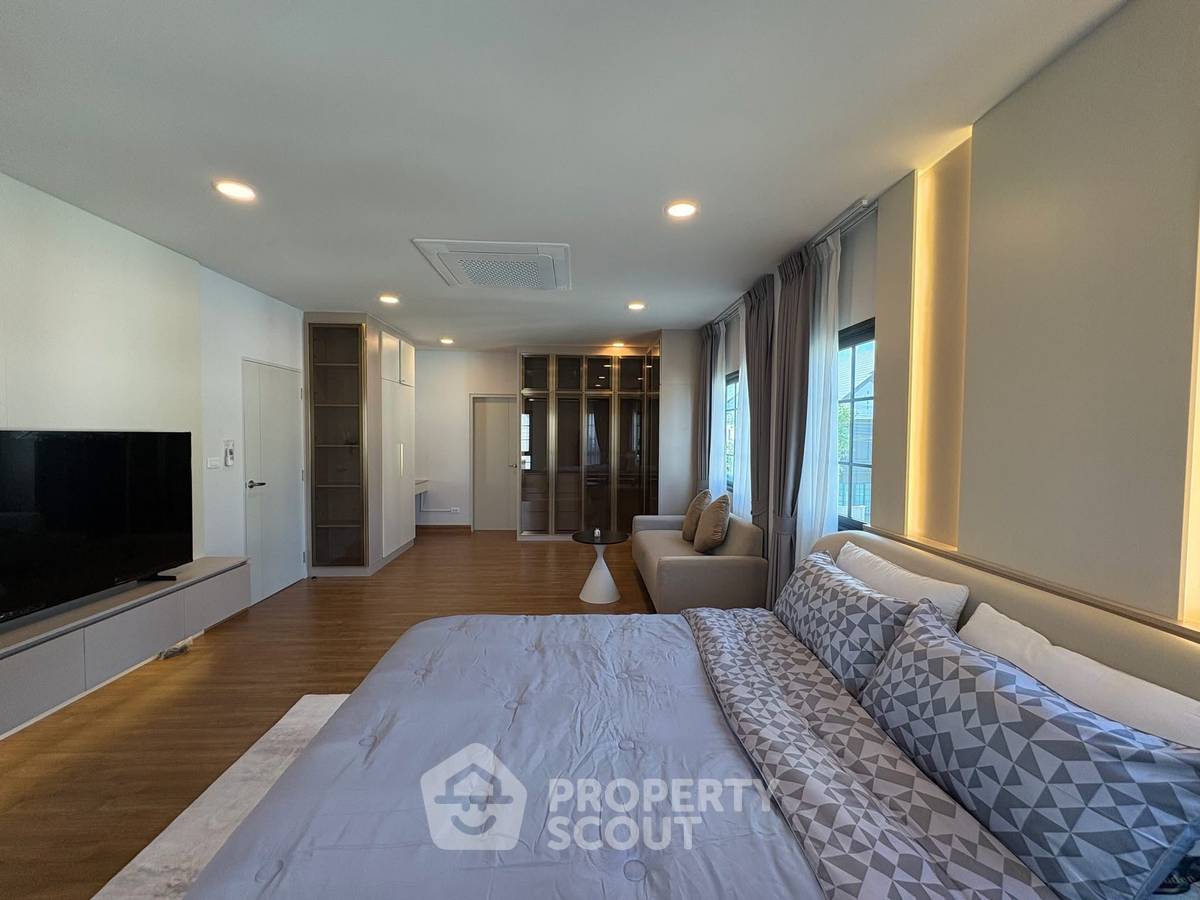 รูป บ้าน 4-ห้องนอน ที่ เซนโทร บางนา ใน บางแก้ว (ID 3443990) - รูปที่ 9/16