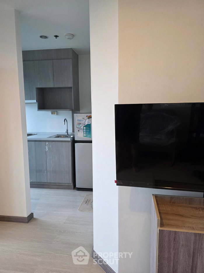 รูป คอนโด สตูดิโอ ที่ ไอดีโอ สาทร-ท่าพระ ใกล้ BTS โพธิ์นิมิตร (ID 3429957) - รูปที่ 4/25