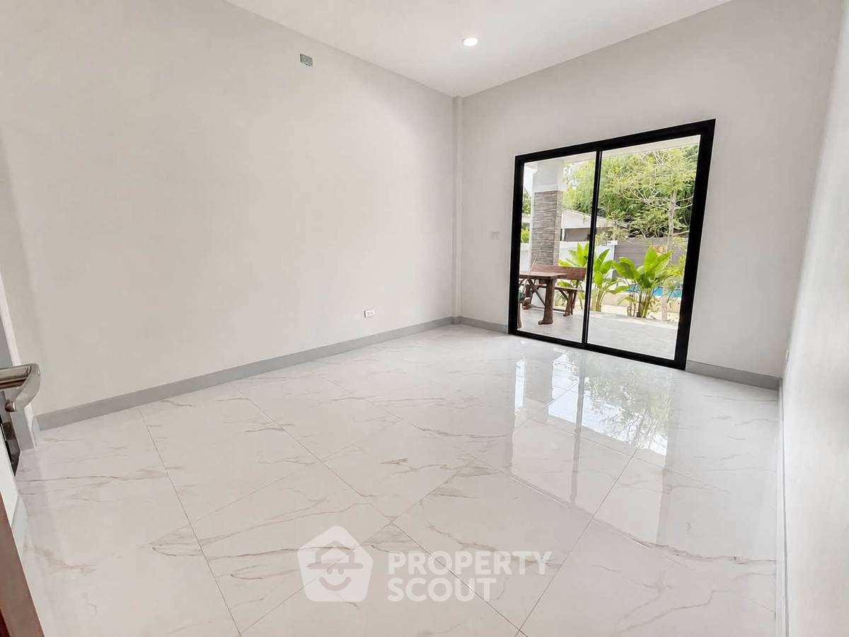 picture 3-BR Villa At Pool Villa Hin Lek Fai, Hua Hin (ID 3444833) - 14/16